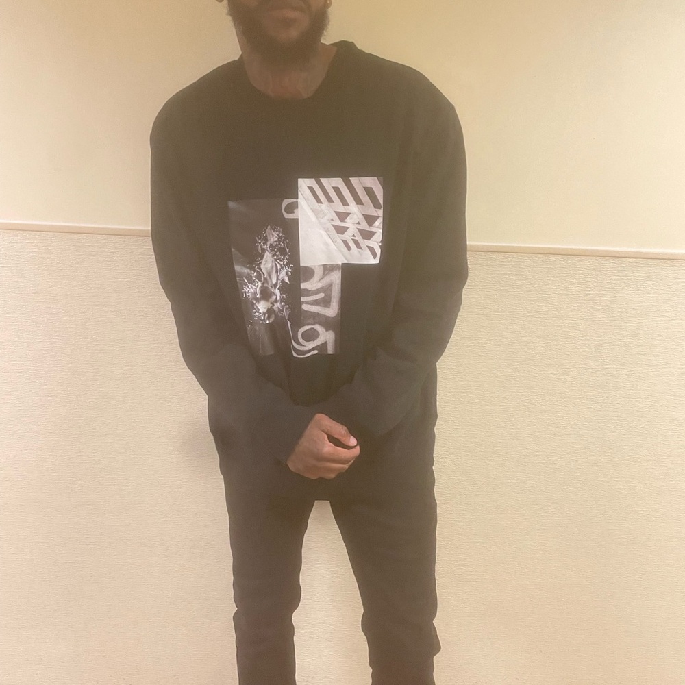 Sweatsuits - Picture 2 of 3